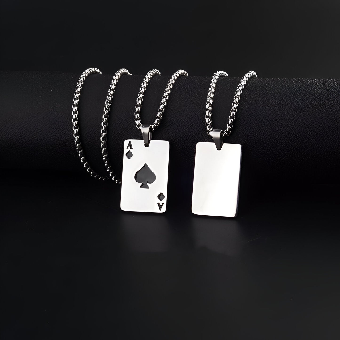 COLLAR AS DE PICAS