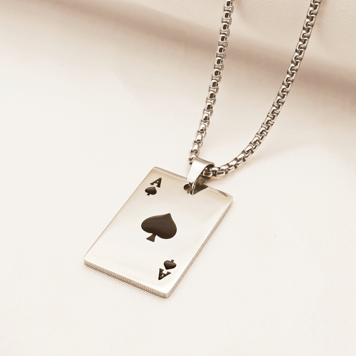 COLLAR AS DE PICAS