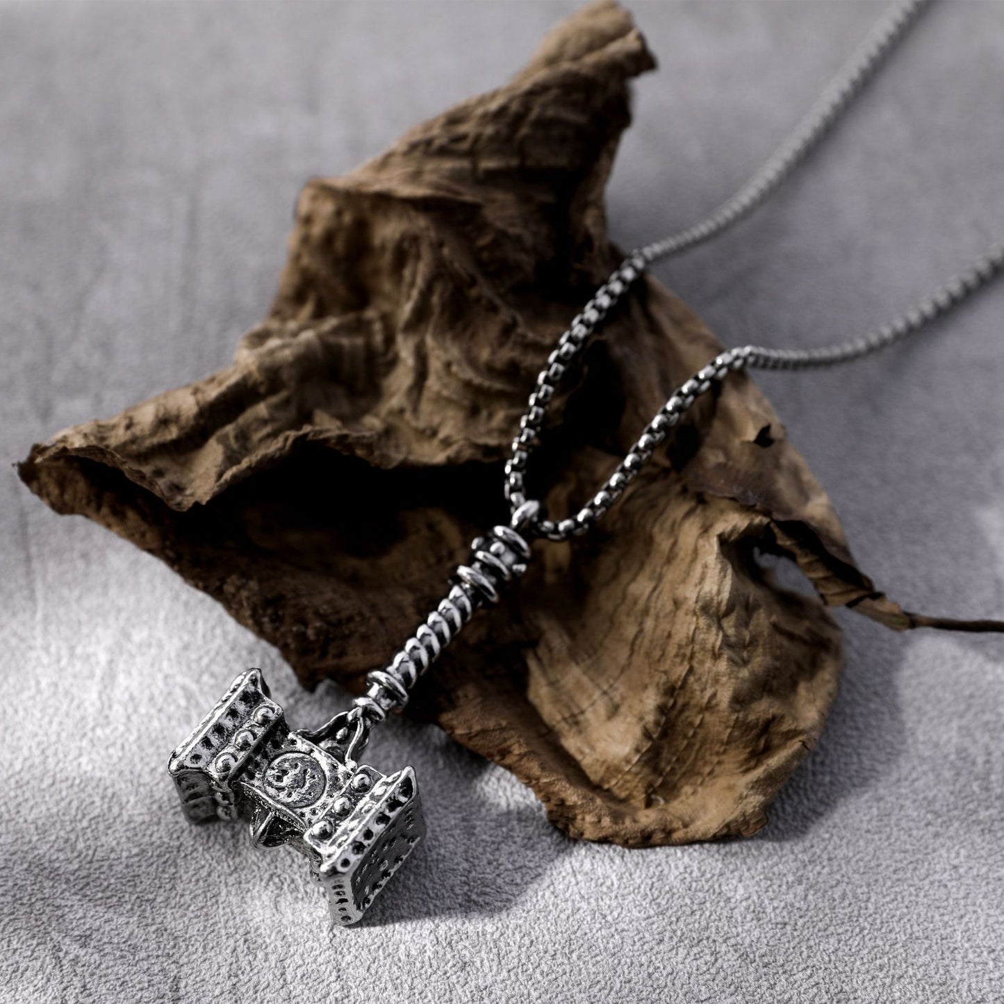 COLLAR MARTILLO