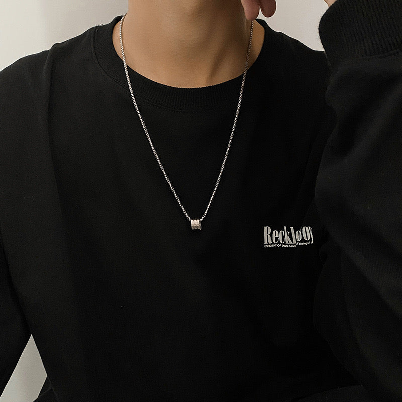 COLLAR MINIMALISTA