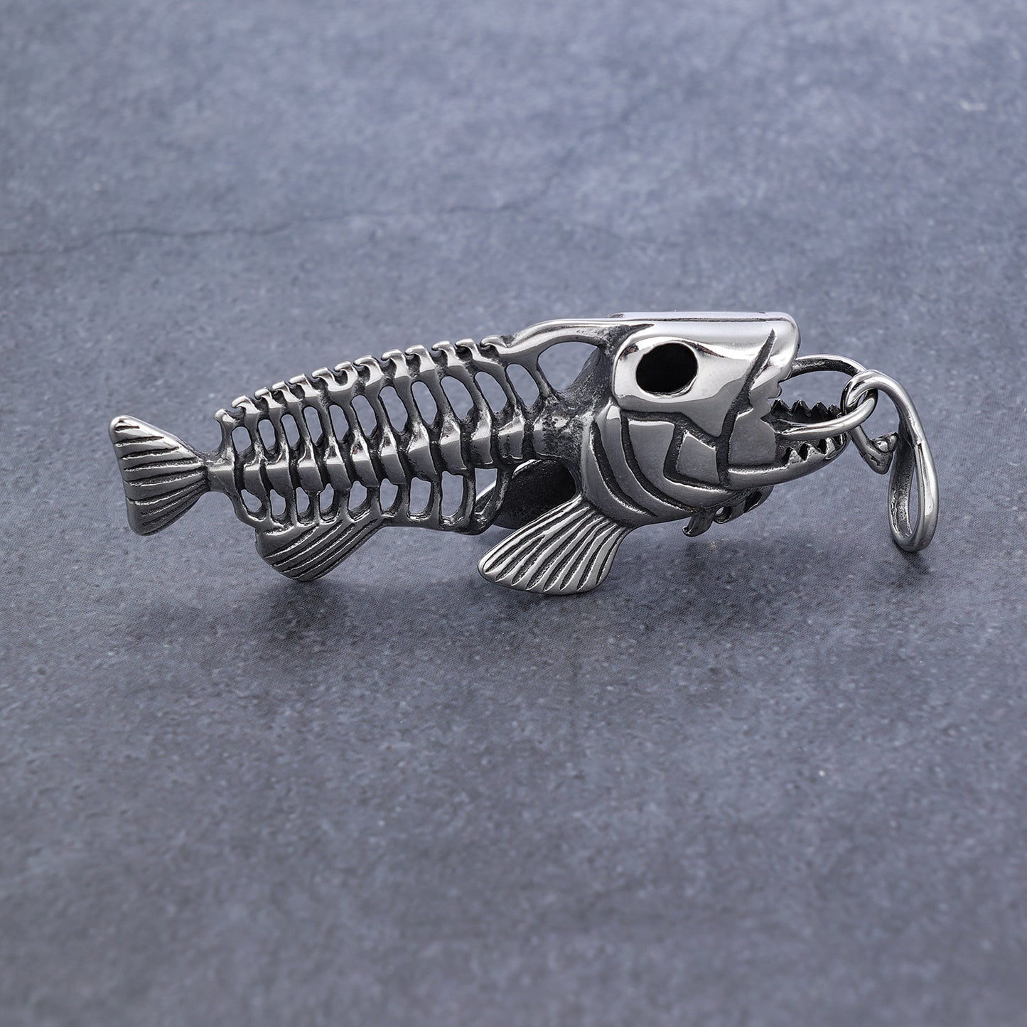 COLLAR PEZ PESCADO