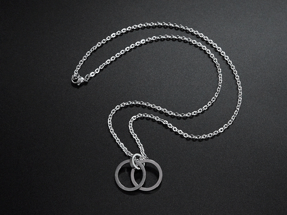 COLLAR ANILLOS ENTRELAZADOS