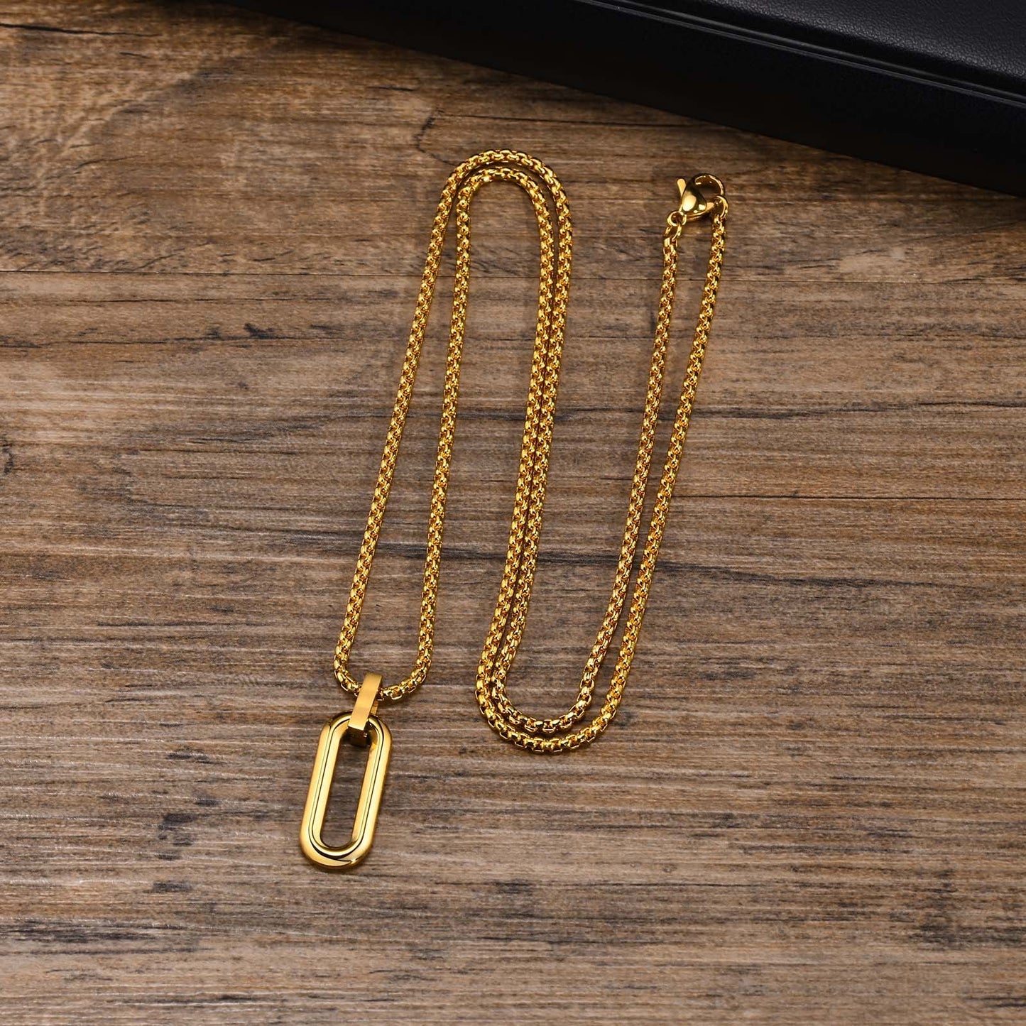 COLLAR BOLD
